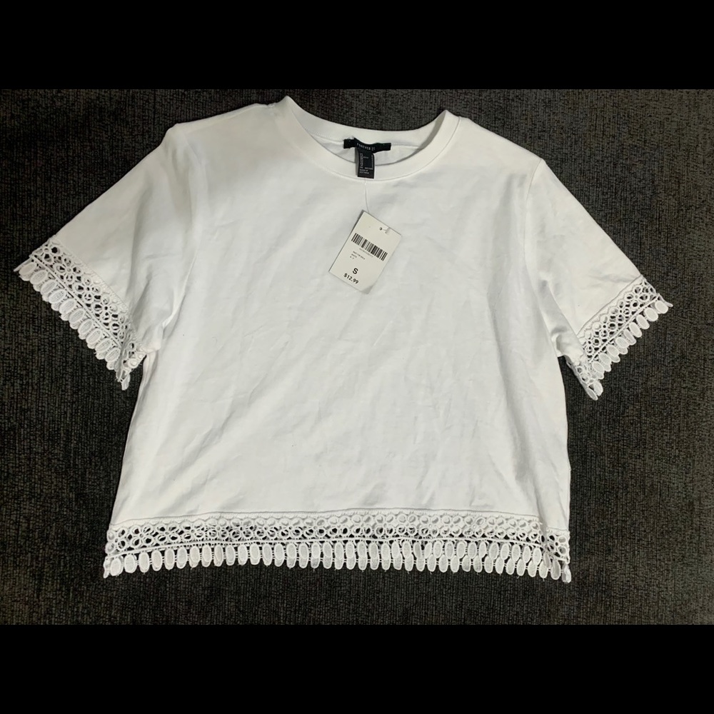White boho crop top shirt
